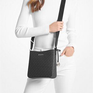 NWT Michael Kors Jet Set Travel Small Signature Logo Messenger Bag BLACK